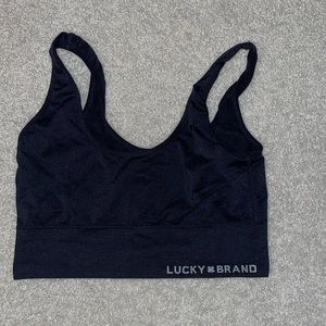 sports bra